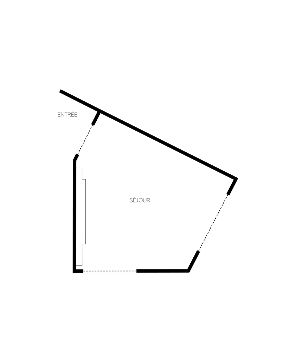 Studio Madame : architecte d’intérieur, Paris et Enghien-les-Bains.
Projet réalisé à Paris.
Photographie d’intérieur : plan de l'existant d'un séjour de 24 m² avant rénovation intérieure dans un appartement à Paris 12.
